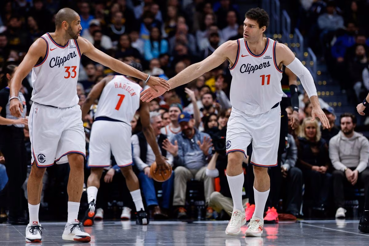 Les Clippers laissent partir Nicolas Batum, mais gardent Brook Lopez