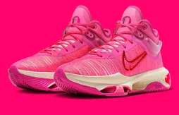 Cette Nike Zoom GT Jump 2 sort tout droit de Barbie