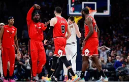 Les Nuggets giflés à domicile par les Bulls !