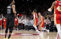 Trae Young abat les Nets au buzzer !