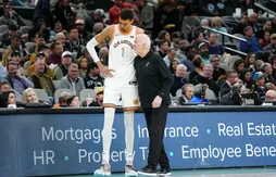 Gregg Popovich s’enthousiasme des progrès de ses jeunes Spurs