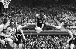 Quand Oscar Robertson débutait son combat pour créer la free agency