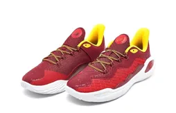 La Curry 11 rend hommage à Bruce Lee