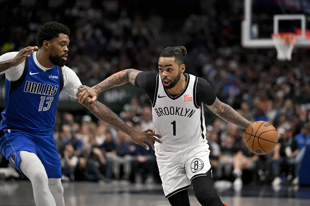 D'Angelo Russell (Nets) contre les Mavericks