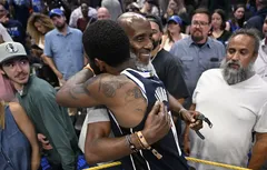 Le père de Kyrie Irving va avoir sa propre chaussure signature !
