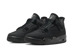 La Air Jordan 4 « Black Cat » retombe sur ses pattes