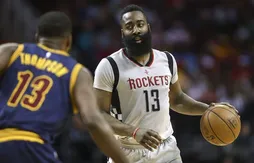 En triple double, James Harden enfonce un peu plus les Cavs