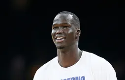 Les Cavaliers donnent une chance à Thon Maker