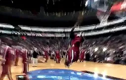 Top 10 : le dunk hallucinant de LeBron James à l’échauffement