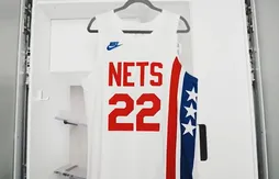 Les Nets vont jouer avec le maillot des années Julius Erving
