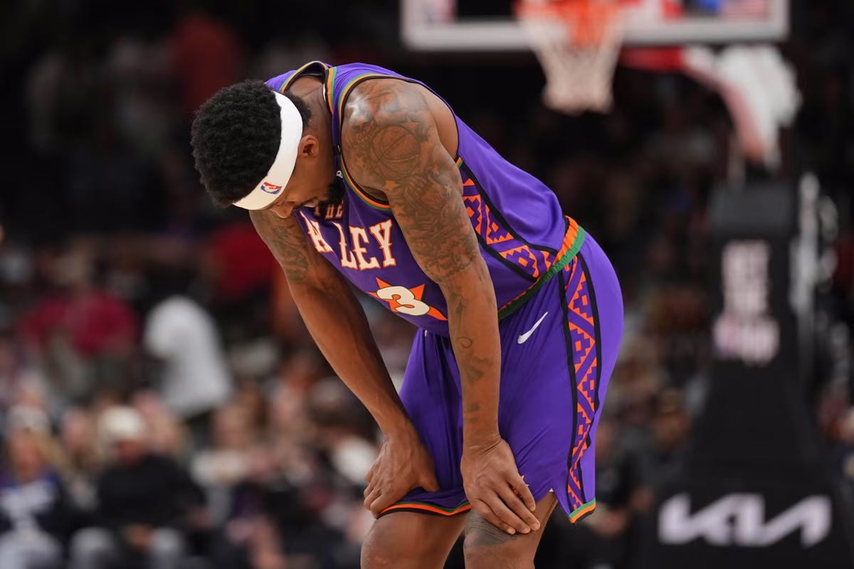 Bradley Beal (Suns) contre les Wolves