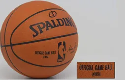 La NBA met une dose de Twitter sur son nouveau ballon