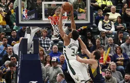 Pacers – Bucks : Giannis Antetokounmpo est immense !