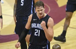 Le banc du Magic en impose physiquement