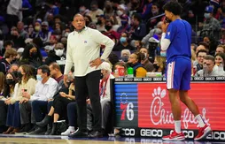 Écartés de la rotation, les « anciens » Sixers prennent leur mal en patience