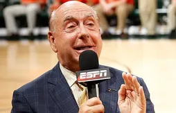 Dick Vitale fête ses 35 ans à commenter la NCAA