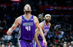 Sacramento : Kosta Koufos ne testera pas le marché