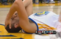 Andrew Bogut se casse le nez sur un contre