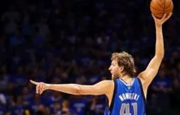 Dallas Mavericks : Dirk Nowitzki prolonge pour trois ans