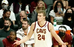 Lauri Markkanen peut-il être privé de playoffs à cause de son service militaire ?