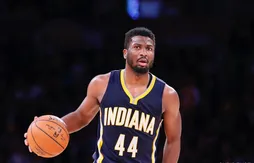 Solomon Hill enchaîne les posters…