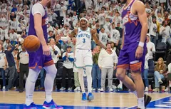 Derrière un grand Jaden McDaniels, les Wolves creusent l’écart face aux Suns