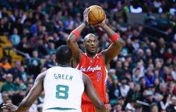 Lamar Odom commence à marcher seul