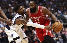 Houston tranquille face à des Mavs dignes “de Donald Trump”