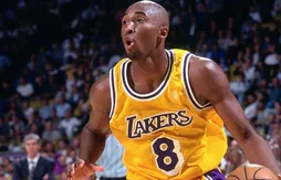 Un maillot de Kobe Bryant vendu 2,7 millions de dollars !