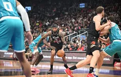 Poster dunk, contre autoritaire… Le grand final de Brandon Ingram
