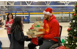 Rudy Gobert, le père Noël des Wolves