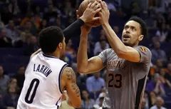 Washington signe John Jenkins pour dix jours