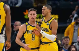 TJ McConnell se tient prêt