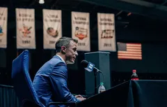 Pour Jon Scheyer, la NBA peut encore attendre
