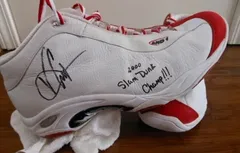 Slam Dunk Contest 2000 : les chaussures portées par Vince Carter disponibles sur eBay