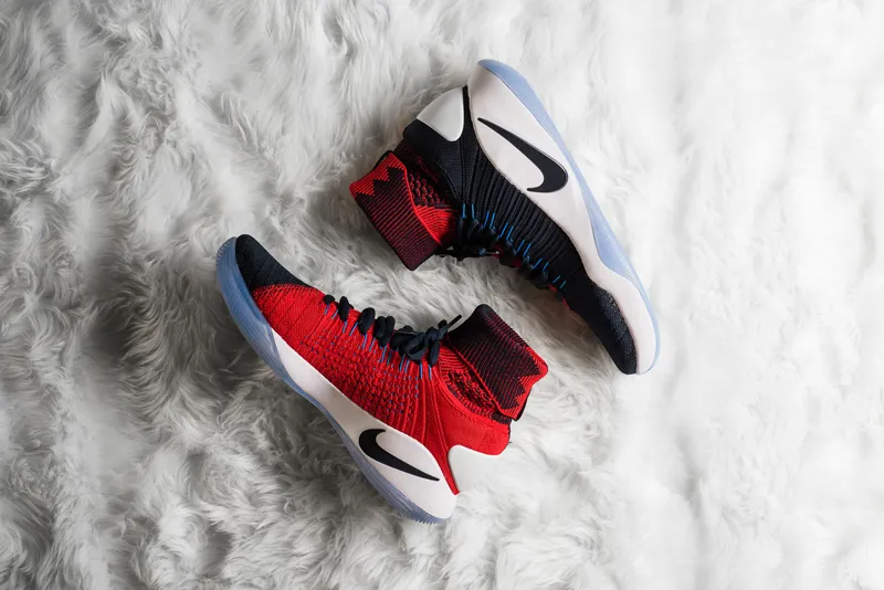 Nike-Hyperdunk-2016-Flyknit
