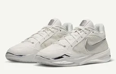 La Nike Sabrina 4 aura son coloris « White Label »