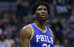 Joel Embiid en a “ras le bol” de ne pas pouvoir jouer