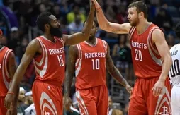 James Harden écoeure les Bucks