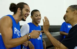 Barack Obama réunit Kobe, Wade et LeBron pour ses 49 ans