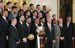 Barack Obama célèbre les Spurs… avec son humour habituel