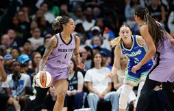 Gabby Williams enfonce les Wings de Paige Bueckers