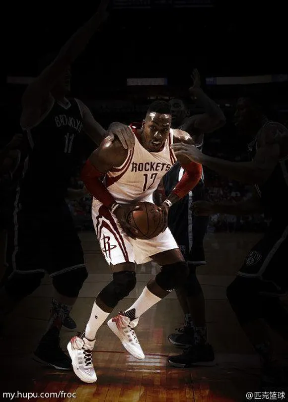PEAK-Showcases-Dwight-Howards-First-Signature-Shoe-The-PEAK-DH1-1