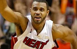 Malik Allen prend la place de Juwan Howard à Miami