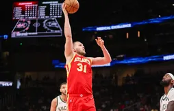 Jock Landale reste à Atlanta pour une saison de plus