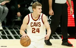 Covid-19 : Lauri Markkanen également à l’isolement