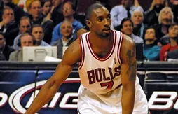 Ben Gordon, Derrick Rose et les Bulls renversent les Rockets