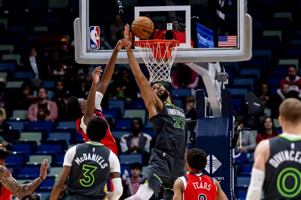 Stats & Highlights de la nuit | Le 4 à la suite pour les Wolves