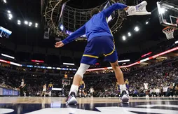 En bon troll, Stephen Curry prend volontairement une faute technique pour se moquer de l’arbitrage