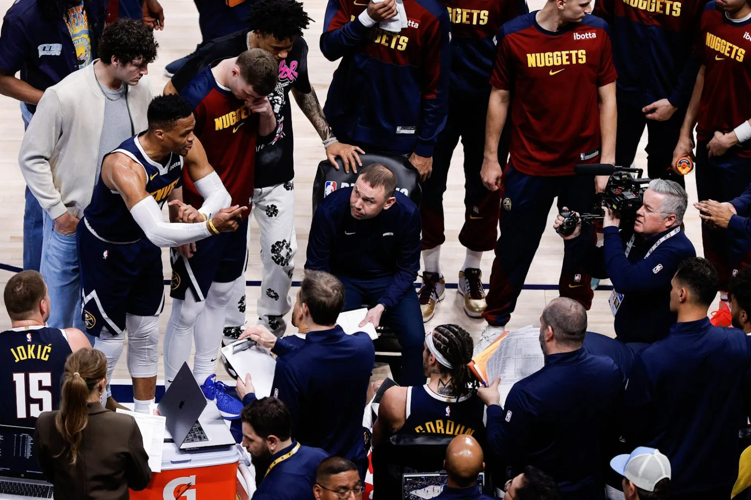 David Adelman et Nikola Jokic